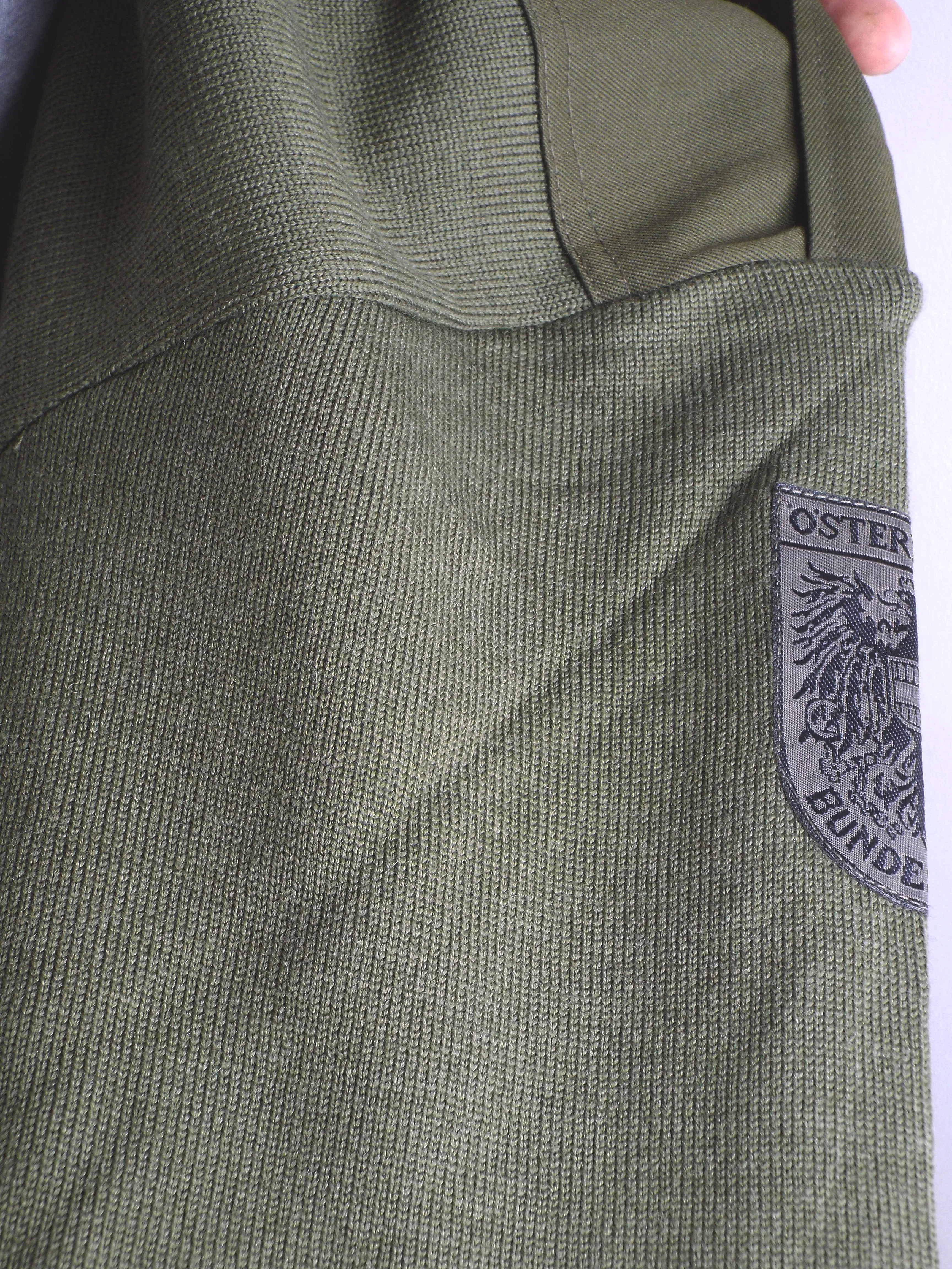 Austrian Army Olive Green Jumper - Unissued