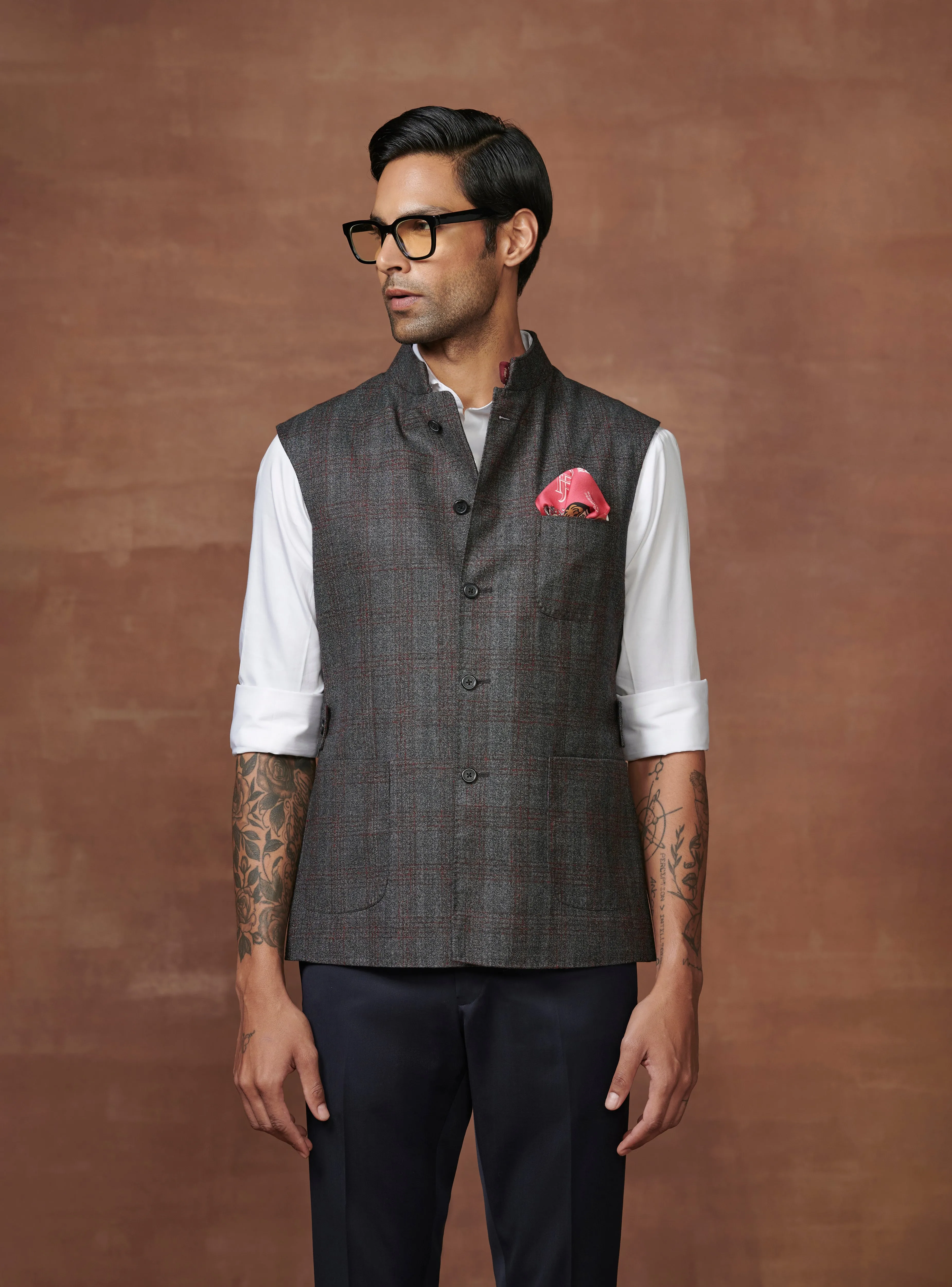 THE ASTUTE WOOLEN CHARM WAISTCOAT