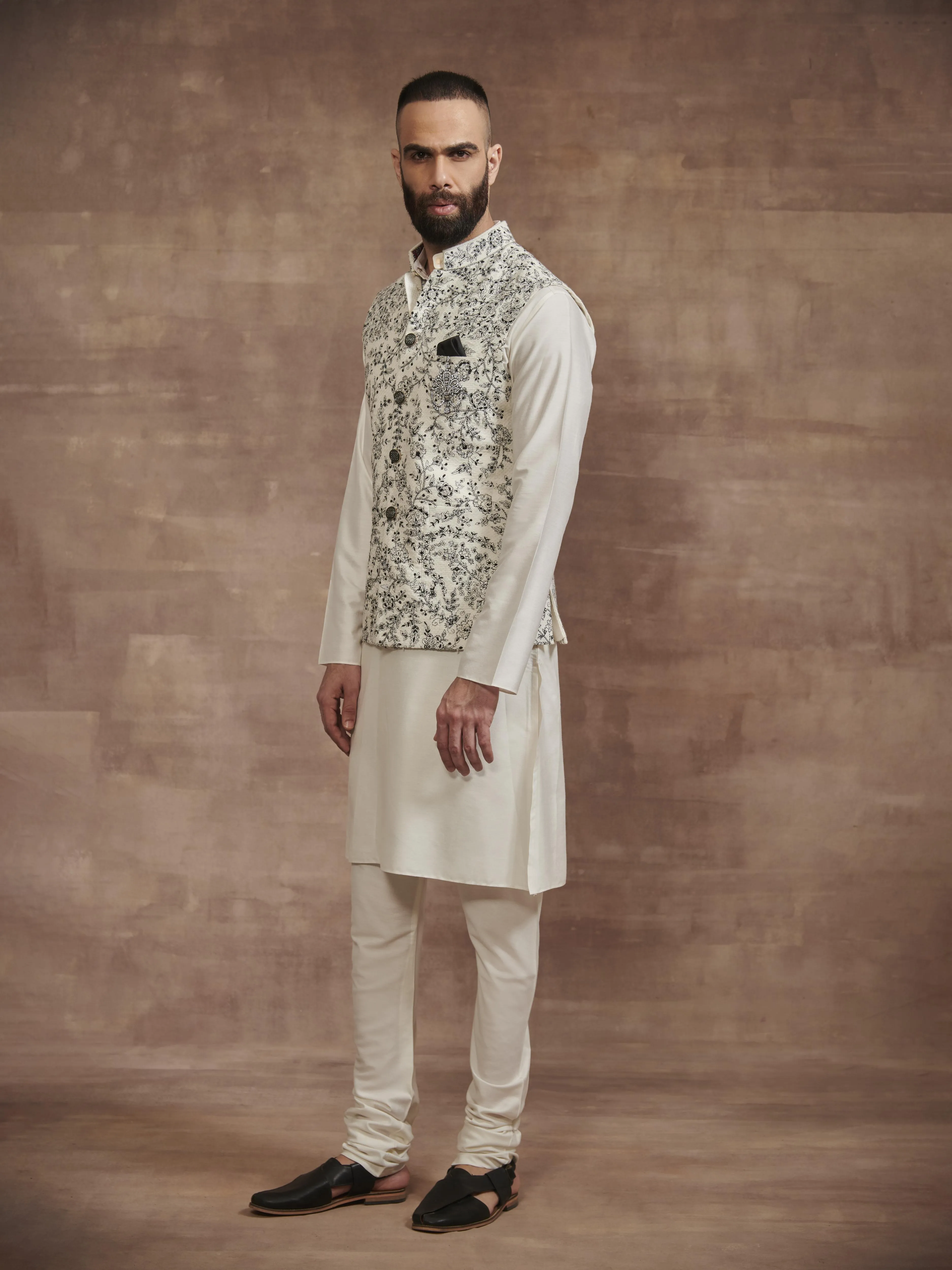 THE B&W ELEGANTE WAISTCOAT