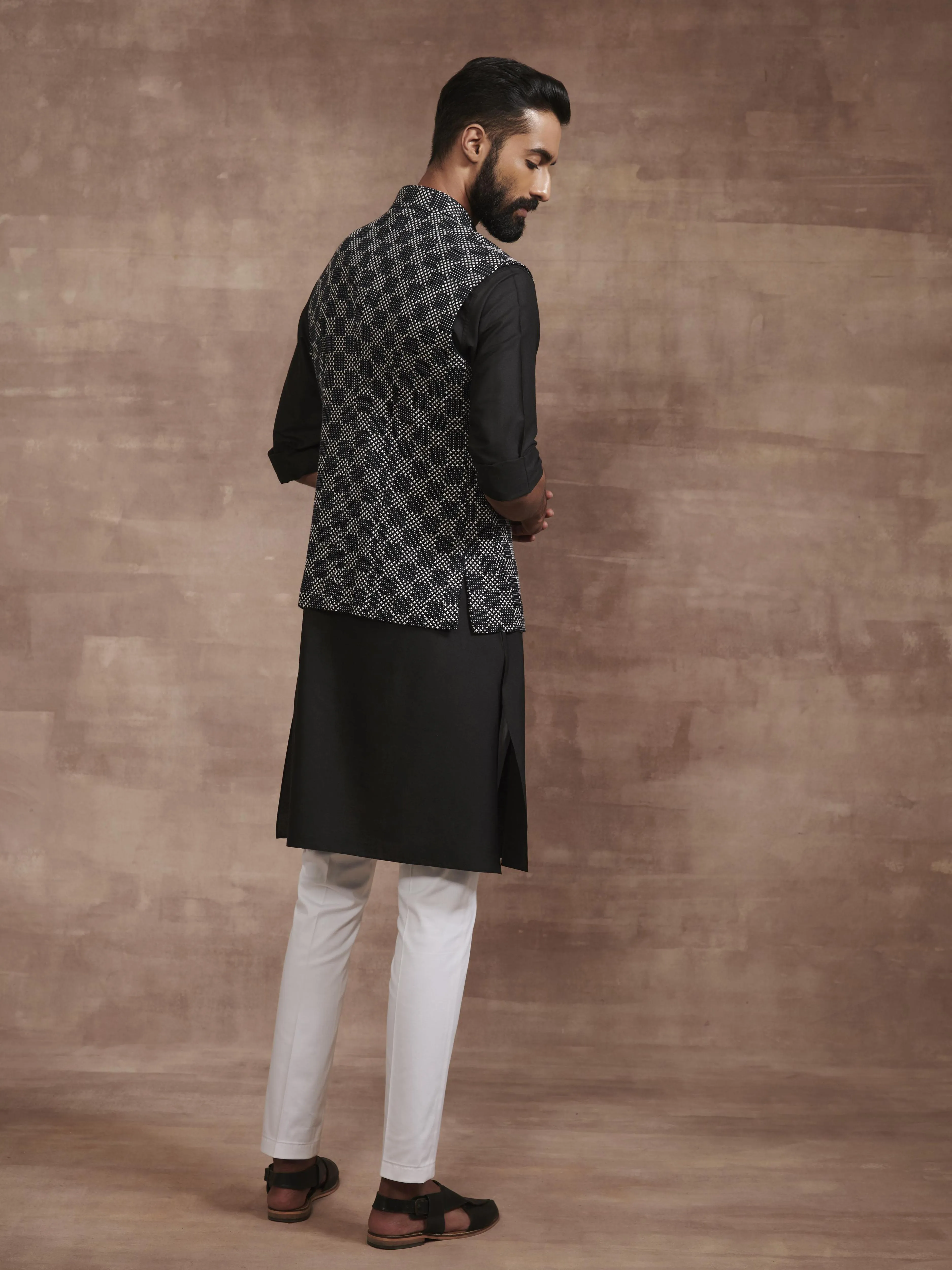 THE B&W ELEGANTE WAISTCOAT