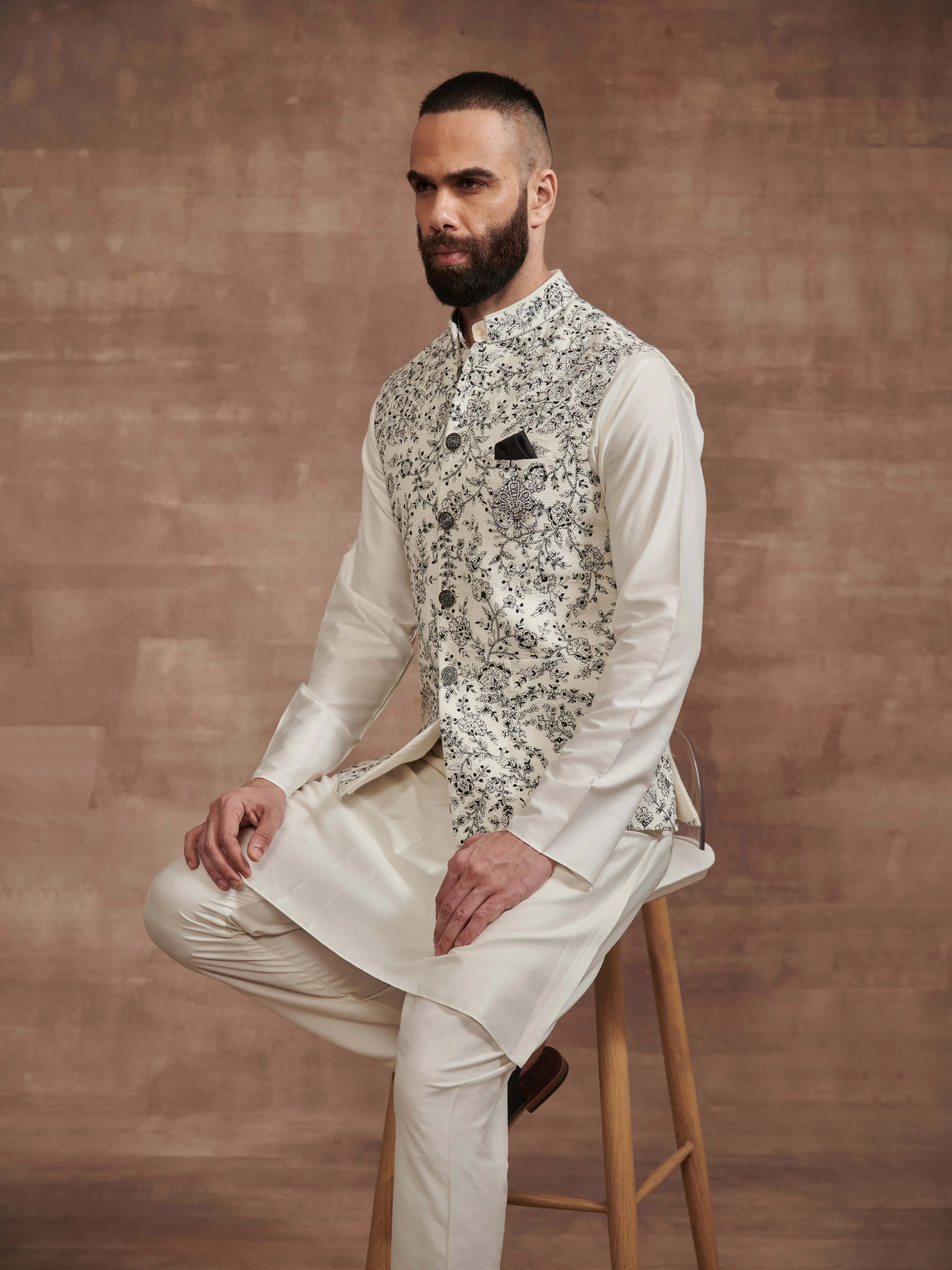 THE B&W ELEGANTE WAISTCOAT