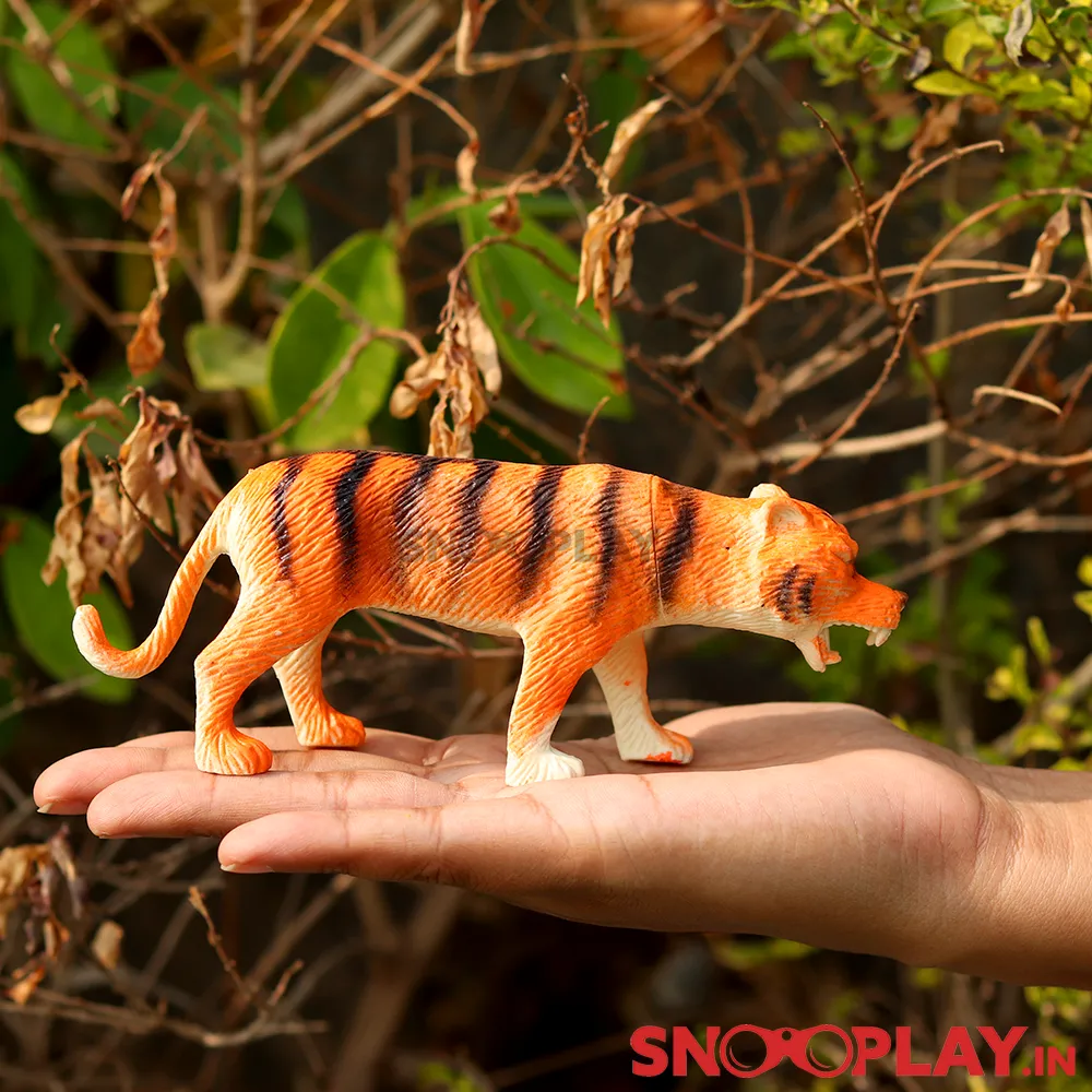 Wild Animals Playset for Kids (Set of 6 Animal Toys)